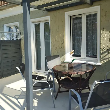 Schneider Apartman *